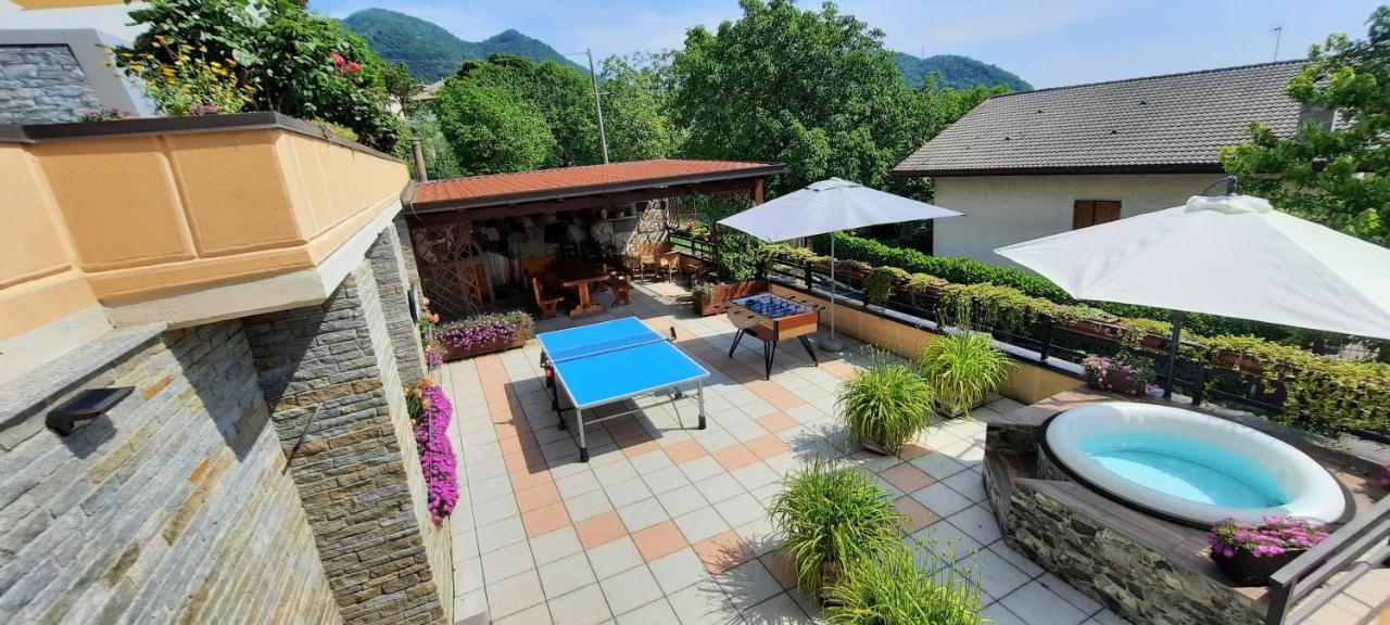 La Terrazza Casa Vacanza Carenno Esterno foto