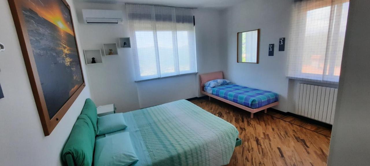 La Terrazza Casa Vacanza Carenno Esterno foto