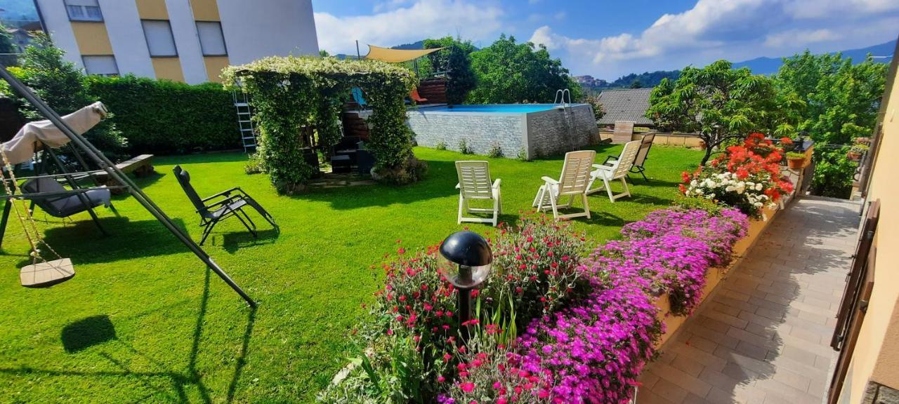 La Terrazza Casa Vacanza Carenno Esterno foto