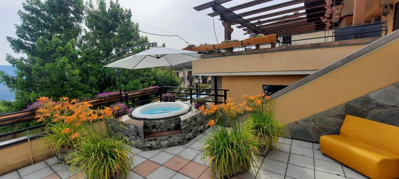 La Terrazza Casa Vacanza Carenno Esterno foto