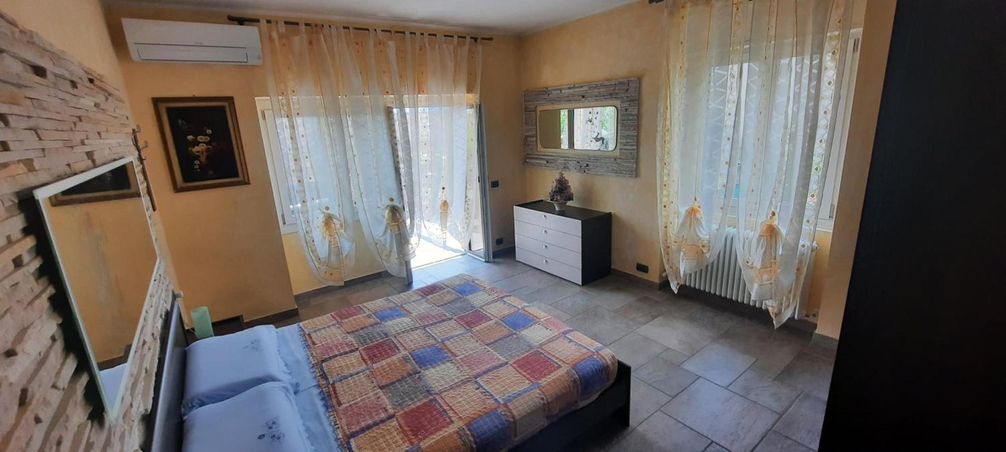 La Terrazza Casa Vacanza Carenno Esterno foto