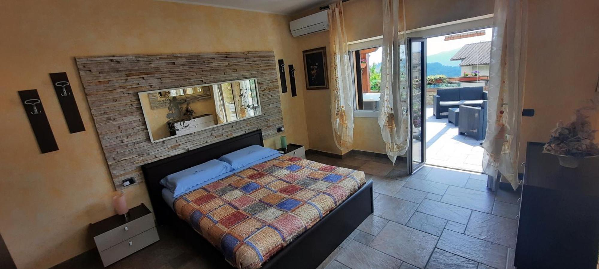 La Terrazza Casa Vacanza Carenno Esterno foto