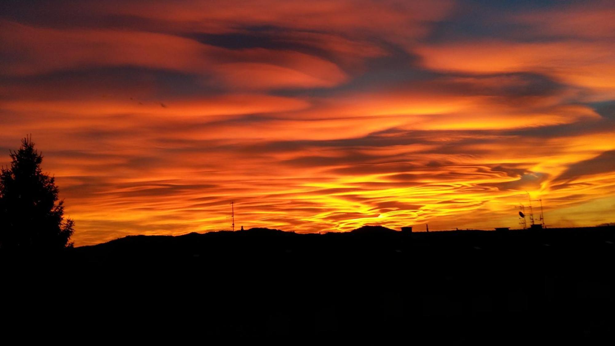 La Terrazza Casa Vacanza Carenno Esterno foto