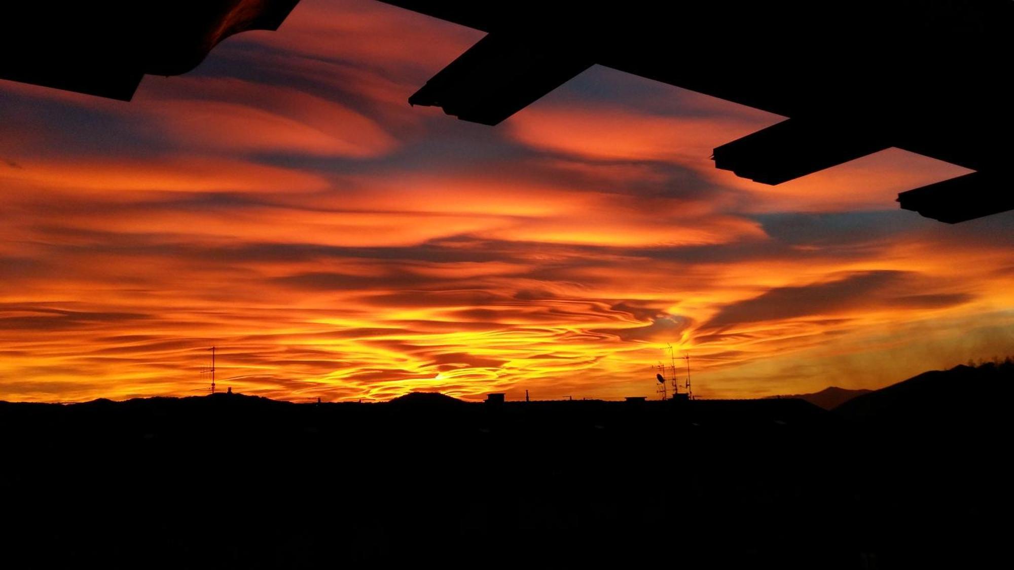 La Terrazza Casa Vacanza Carenno Esterno foto